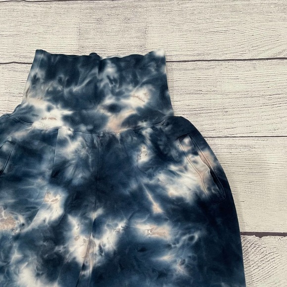 Young Fabulous & Broke Jogger Blue Tie Dye Size Small - Picture 3 of 8